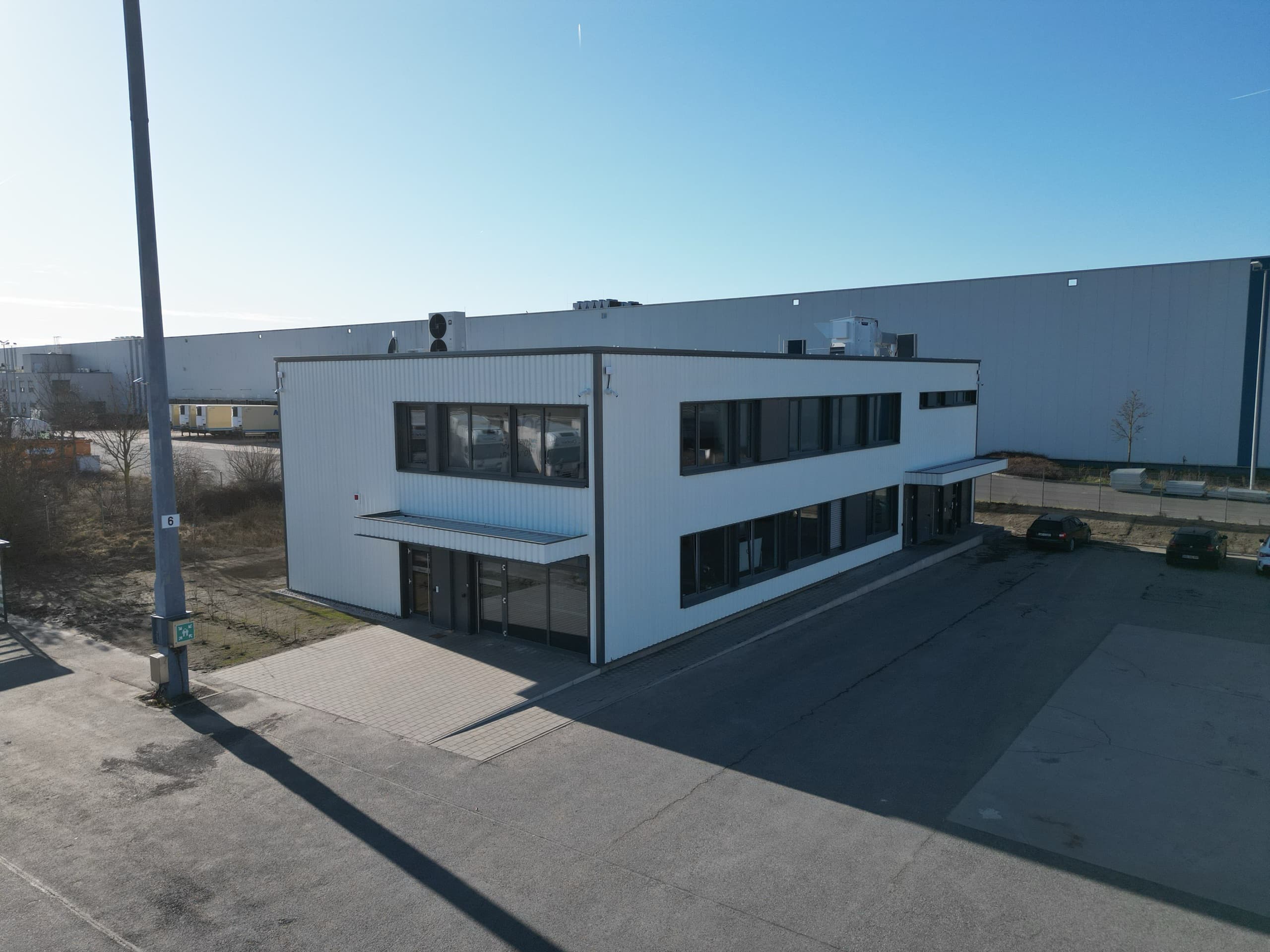 Neubau Büro- und Sozialgebäude für die Spedition Diebel